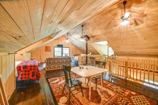 Dover Vacation Rental with Hot Tub and Horse Pastures - Dover - 2