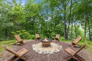 Stunning Views, Superb Atmosphere, Modern Amenities, In the Middle of Nature - Bryson City - 3