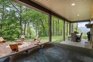 Stunning Views, Superb Atmosphere, Modern Amenities, In the Middle of Nature - Bryson City - 4