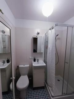 2rm - Spacious & Quiet - Center 15 min - Metro 2 min - by Globe Nests - 9