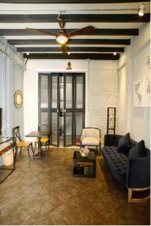 Inner Old Town 196 Chic Guesthouse - self check in - Bangkok - 2