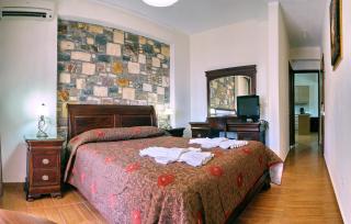 HOTEL VICKY II - 9