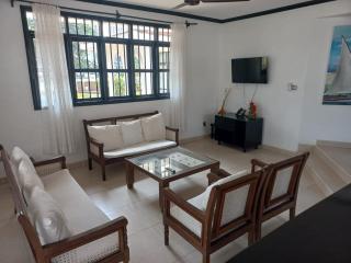 Pendo Residences - Villa 3Br Beachfront - Diani Beach - 4
