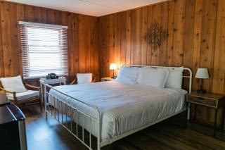 Whispering Winds Motel - Auburn - 2