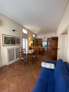 Royal Apartment in San Domenico Maggiore - Nápoles - 3