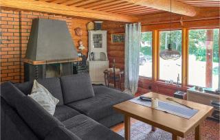 3 Bedroom Lovely Home In Arboga - 8