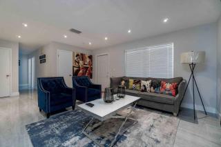 Heart of Miami Luxury Home 4BR Pool 5 Min Beach - Miami - 4