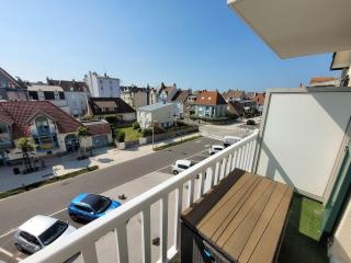 Charmant T2 avec Balcon à Deux Pas de la Digue, Plein Ouest - Cuisine Équipée, Séjour Lumineux - FR-1-675-24 - Wimereux - 9