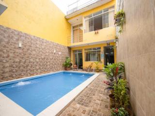 101 RV Apartments Iquitos-APARTAMENTO CON SALIDA A PISCINA - 4