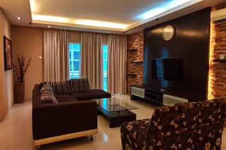 KLCC Luxurious 2 Floors Homestay 5BR for 15pax - Kuala Lumpur - 5