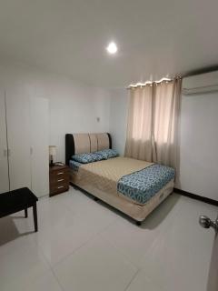 Three-Bedroom Holiday Home - 4th Floor Stairs Only - Mactan - 2