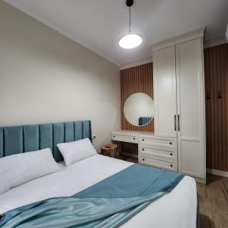 PineTrees Beach House with swimming pool - Golem - 3