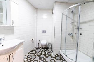 Royal Luxury Hotels Suites - 1