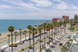 First line apartment Sea views with pool and free parking - Benalmádena - 8