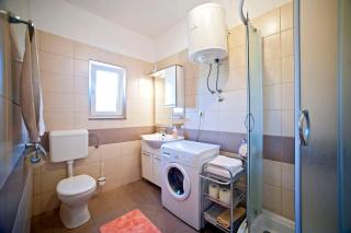 Apartman Marin-Dalmatian way of vacation - Gornje Selo - 9