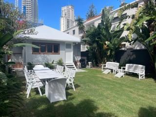Beach House 100ms to Beach Freshly Renovated All New Appliances - Gold Coast - 7