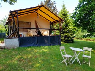 Glamping with private bathroom and spacious garden - Roussines - 4