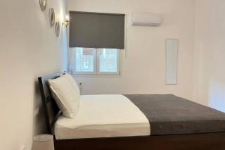 Pame Rentals - Ideal For 4 in Pagrati - Atene - 1