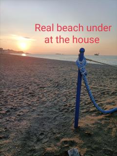House of fly with sea view, front the beach - Savona - 5