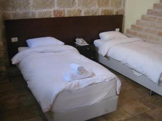 St. George’s Cathedral Pilgrim Guesthouse – Jerusalem - 8