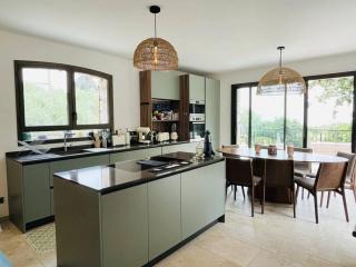 Paisible et Spacieuse Villa avec 4 suites indépendantes - 4