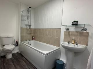 Superb 2 bedroomed apartment - 3