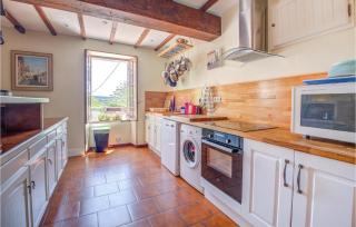 4 Bedroom Lovely Home In Douzillac - Douzillac - 5