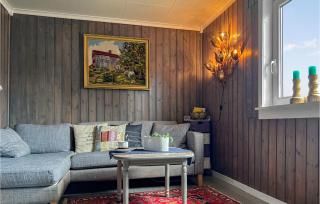 Beautiful Apartment In Risør With Wifi - Risør - 8