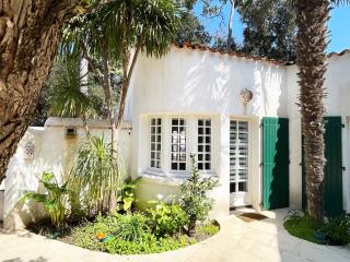 Studio with beautiful private garden on the forest in Domino - Les Sables Vignier - 7