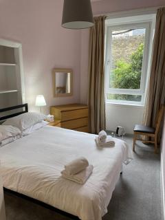 Central but quiet Barony Street only 10 minutes walk to Princes Street NO STAIRS - Edimburgo - 0