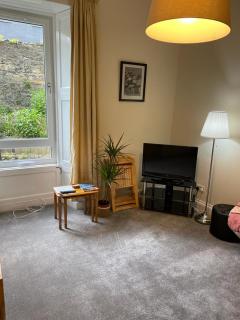 Central but quiet Barony Street only 10 minutes walk to Princes Street NO STAIRS - Edimburgo - 5
