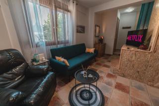 AKAVA garden house - Volos - 7