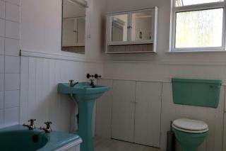 Cosy Town-Centre Cottage, St Austell, Cornwall - 8