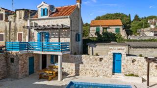 House AnaDora with pool - Zlarin - Zlarin - 1
