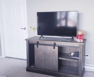 Banff -Calgary Garden &3 mins Bus station Close C-Train&Free Parking - 1