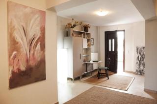 Bezeniko Amazing Arcadian Property! - 7