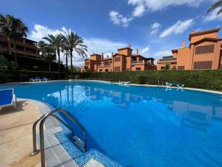 3 BR in a gorgeous complex - Estepona - 0
