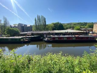Bowie's Abode - Sowerby Bridge - 2