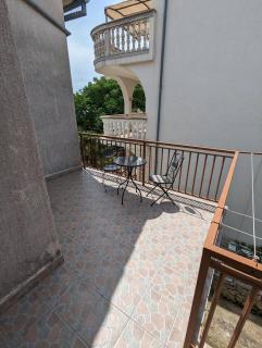 Seeview 1 bedroom apartment 50 m from beach - 8