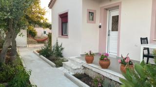 Theros Garden House - Roussopoúlion - 2