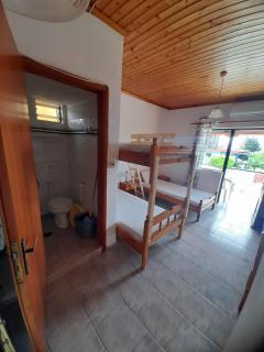 Christina Sunny Rooms - Loutsa - 1