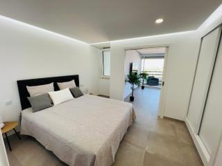 Top Ocean View Apartment - amazing sunset - modern style - pool & 200m to beach - Portimão - 2