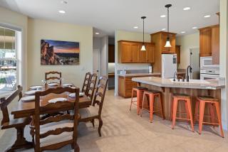 Pony Express - Meredith Lodging - Bend - 2