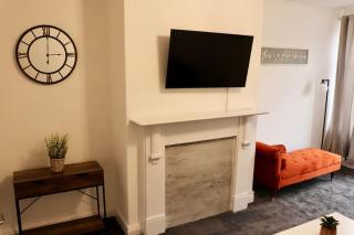 Charming 3 Bedroom Property FREE WiFi & Parking - 4