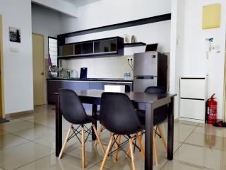 Atlantis Residence B14 5-6 pax l 5 mins Jonker St by Lullaby Retreats - 2