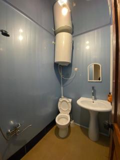 Guesthouse SVANURI SAKHLI - Ushguli - 5