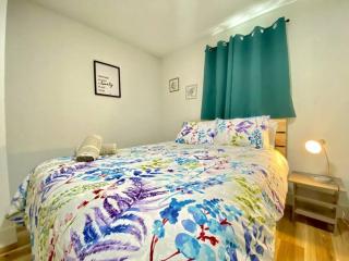 Lively Home near Downtown, stadium, Wynwood - 6