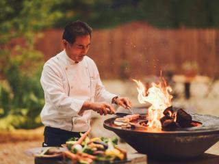 Premium villa glamping log cabin with stars and bonfire - Hokuto - 0