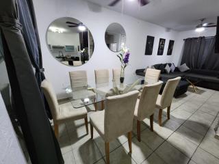Hermosa Casa en Jardines Cancún - Cancún - 9