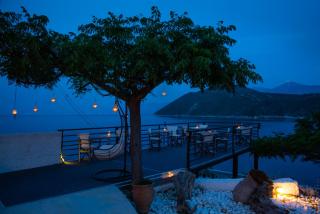 Nafsika Sea View Apartments - 3